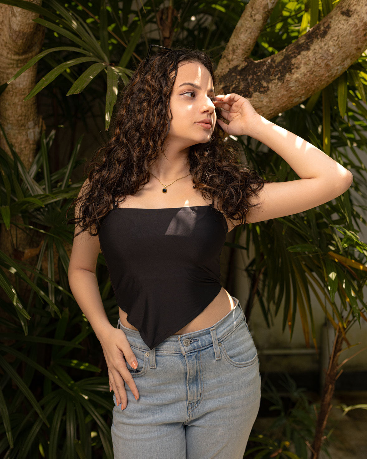 Minimalist Blue Pendant Necklace