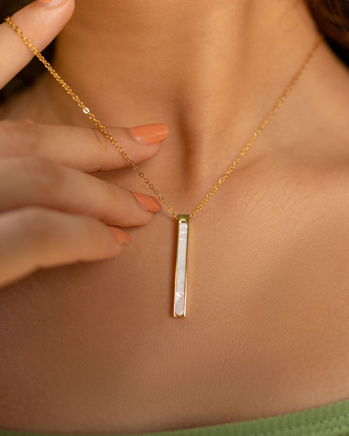 Square Choker Necklace