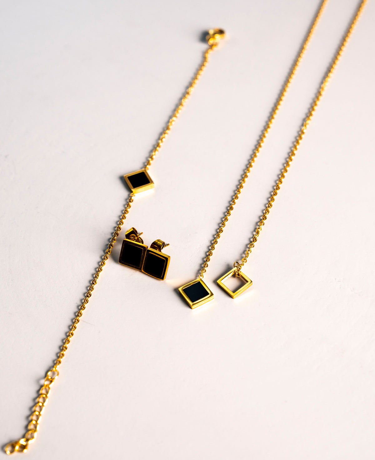 Four-piece Square Elegance Set