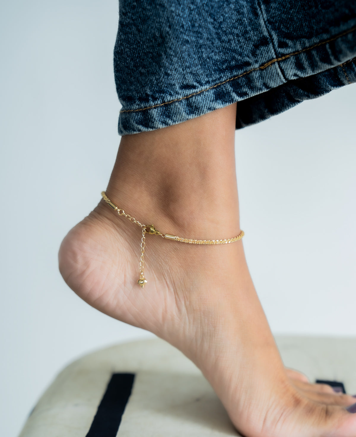 Refined Metallic Anklet