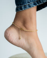 Refined Metallic Anklet