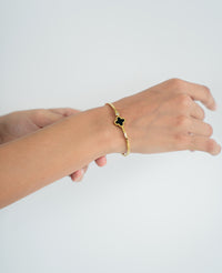 Gold Leaf Clover Bangle