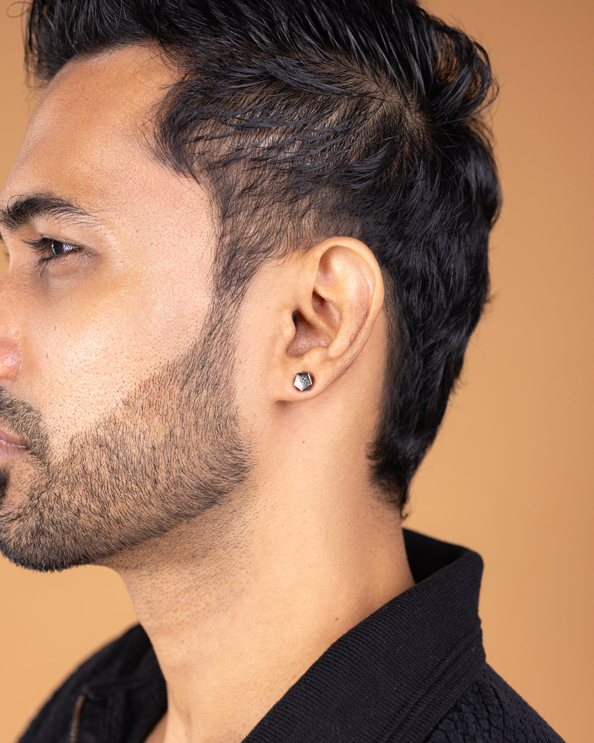 Magnetic Hexagon Black Earring