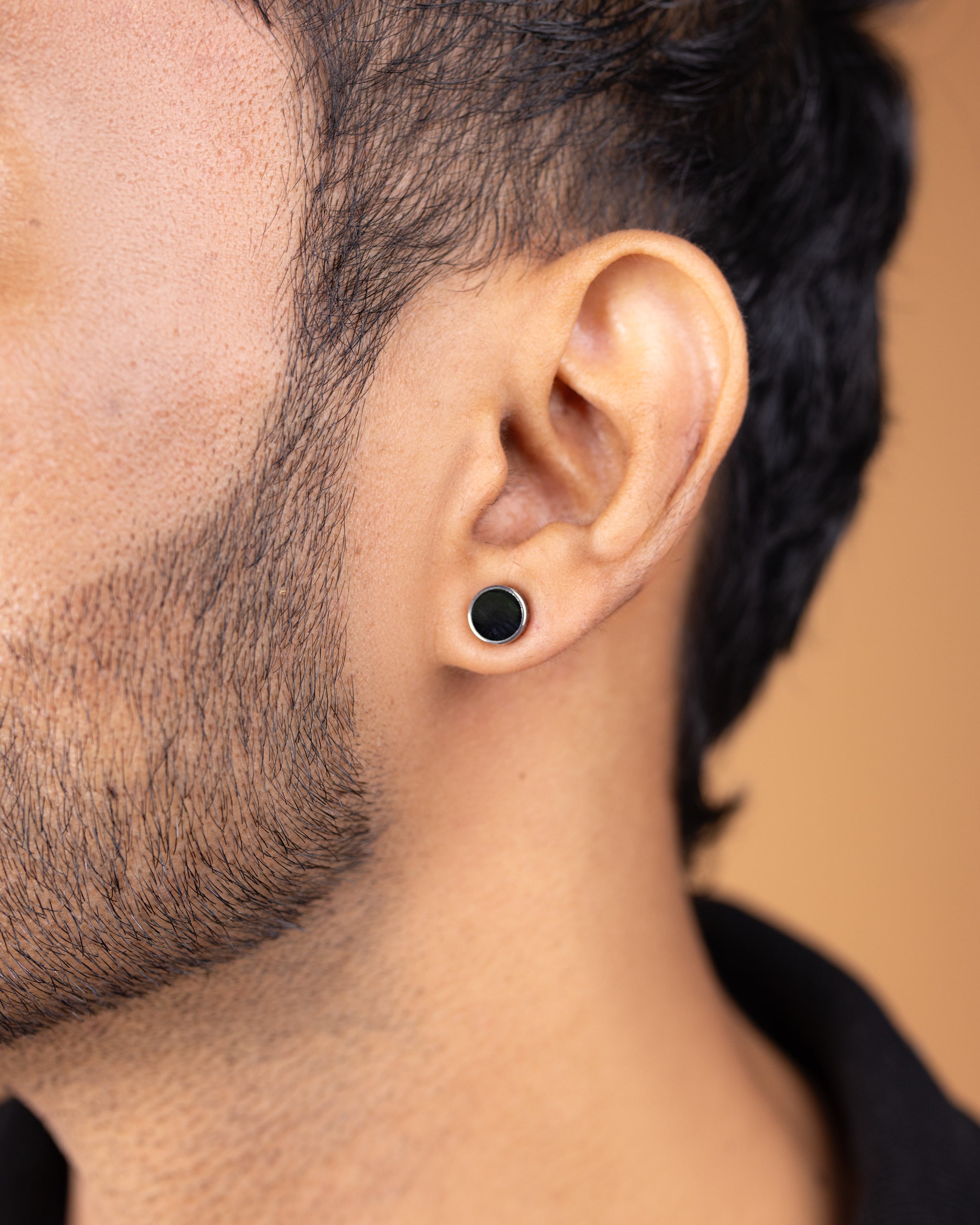 Magnetic Black Stud Earring