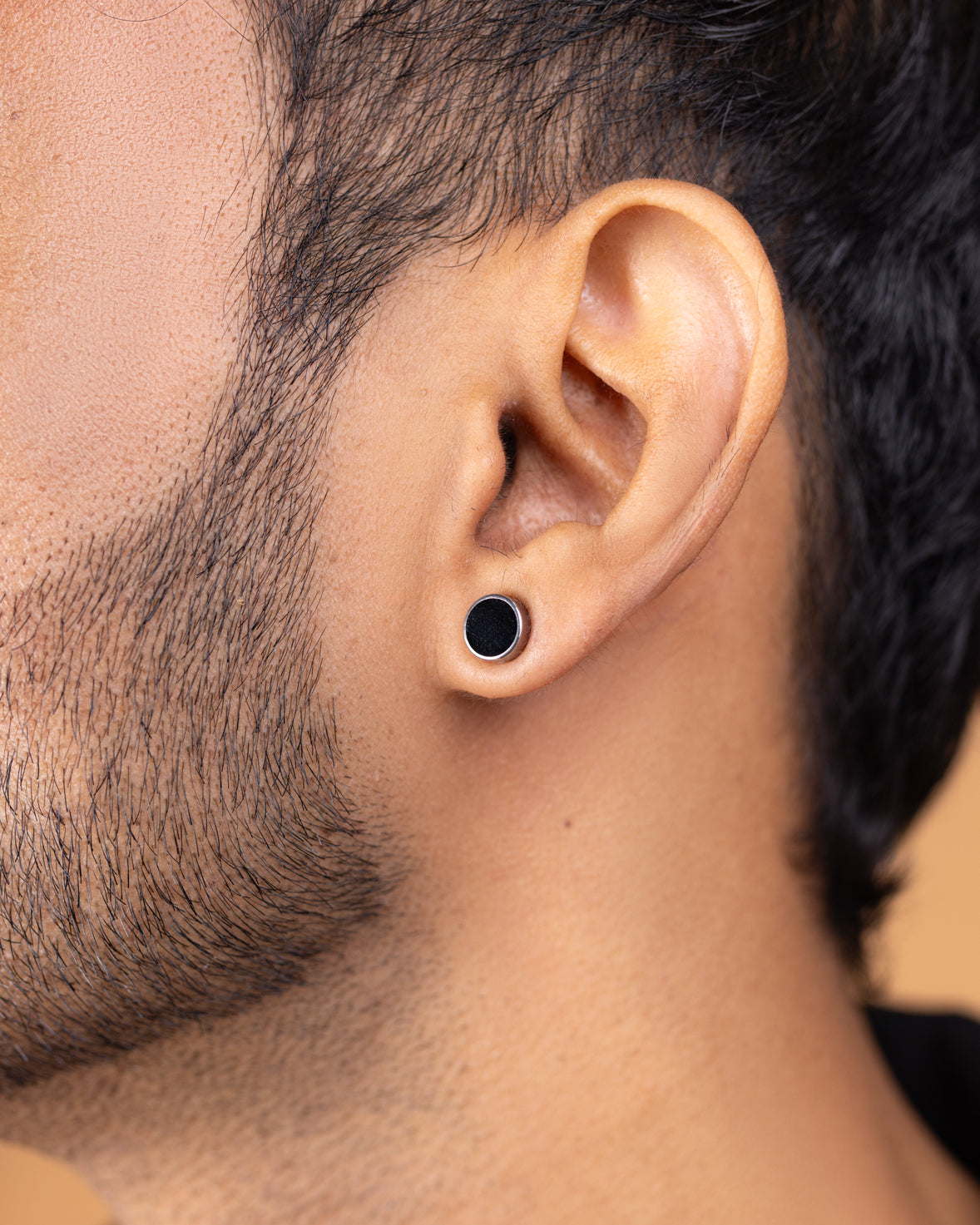 Magnetic Black Stud Earring
