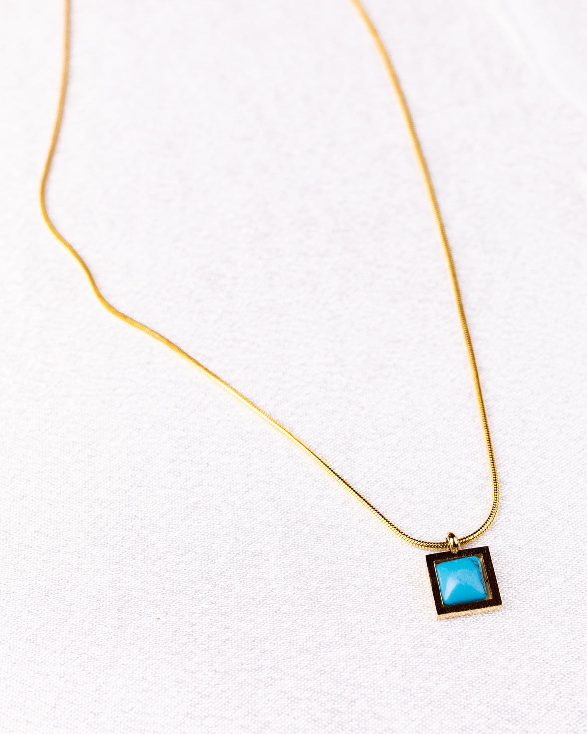 Urban Blue Pendant Necklace