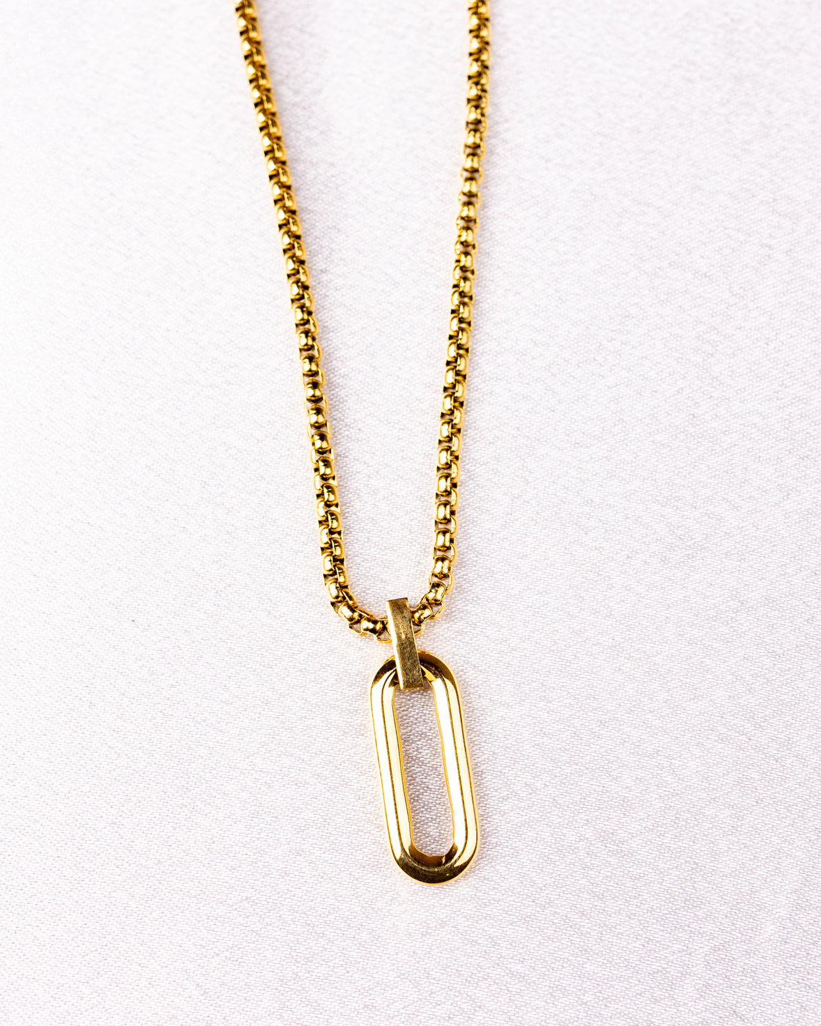 Urban Gold Pendant Necklace