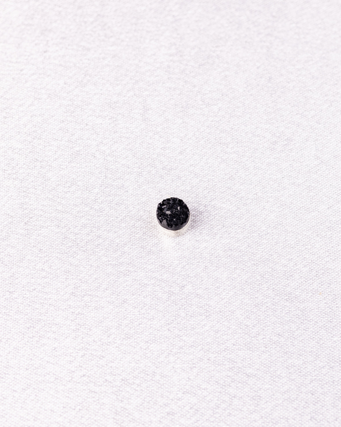 Magnetic Cubic Black Earrings