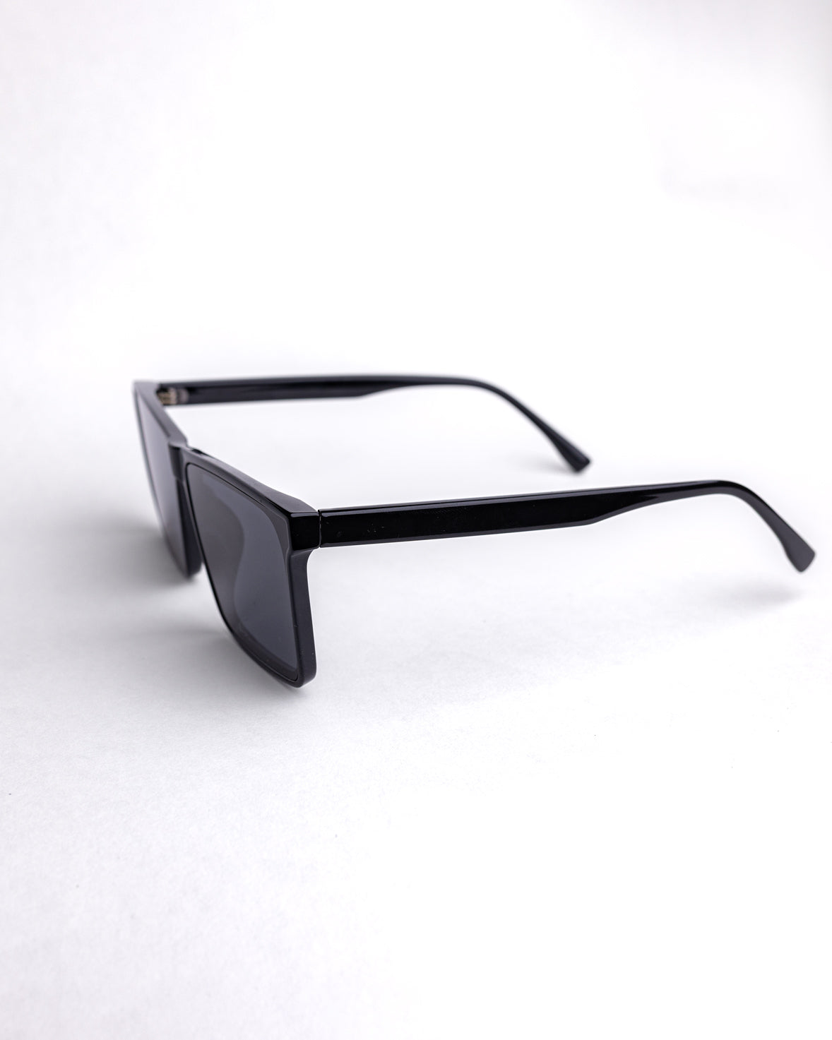 Signature Square Framed Sunglass