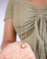 Vintage Oval Pendant Necklace