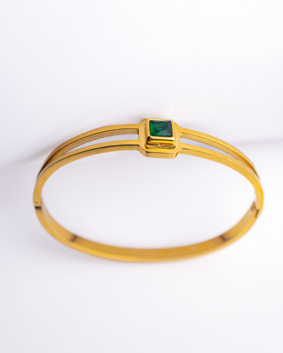 Vintage Zirconia Bangle