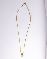 Vintage Oval Pendant Necklace