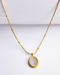 Vintage Oval Pendant Necklace