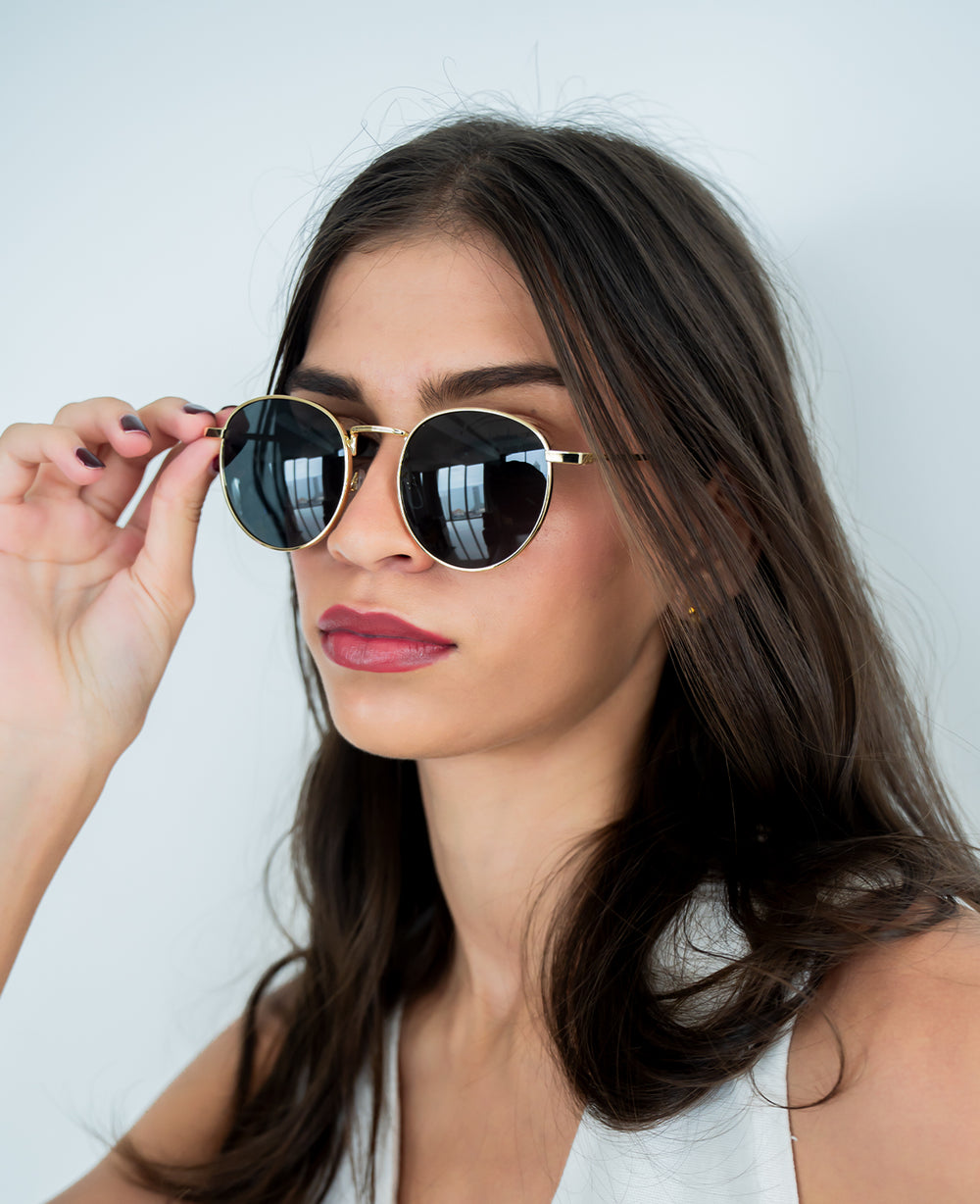 Metal Frame Round Fashion Glasses