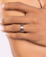 Minimalistic Cross Ring