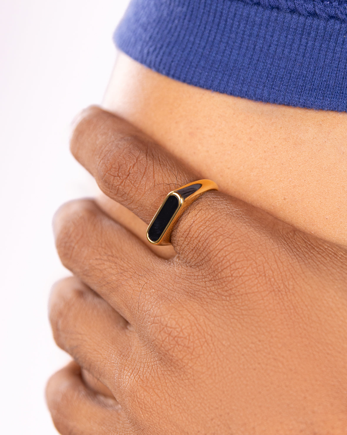 Minimalistic Retro Ring