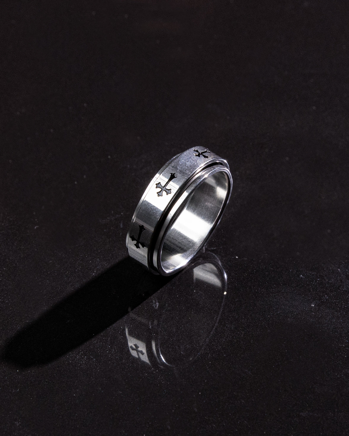 Men's Classic Cross Ring