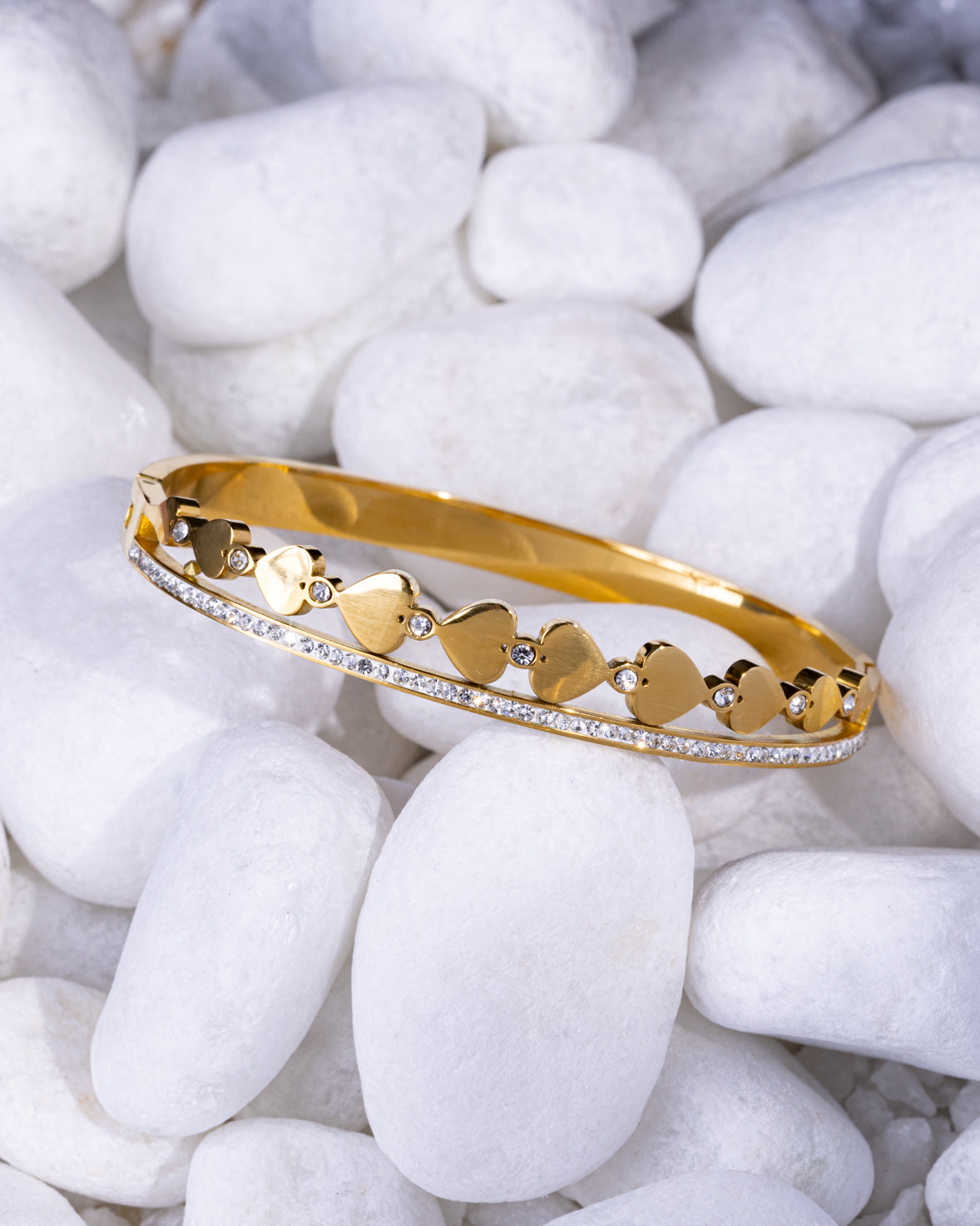 Rhinestone Heart Charm Bangle