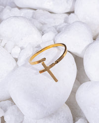 Classic Cross Ring
