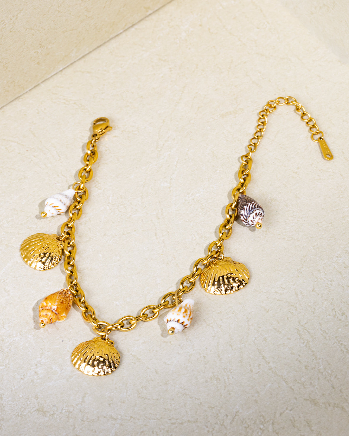 Classic Sea Shell Charm Bracelet