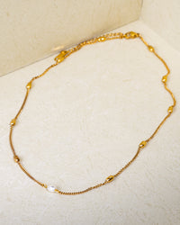 Simple Pearl Beaded Necklace
