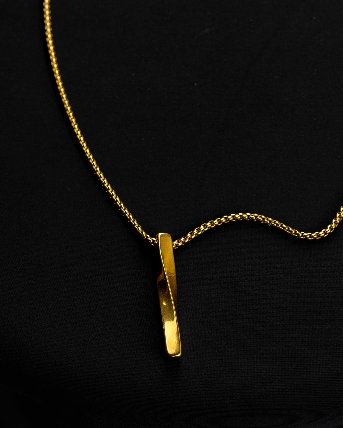 Men's Geometric Pendant Necklace