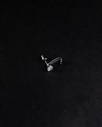 Round Zirconia Claw Earring