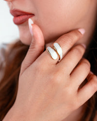 Classic White Shell Ring