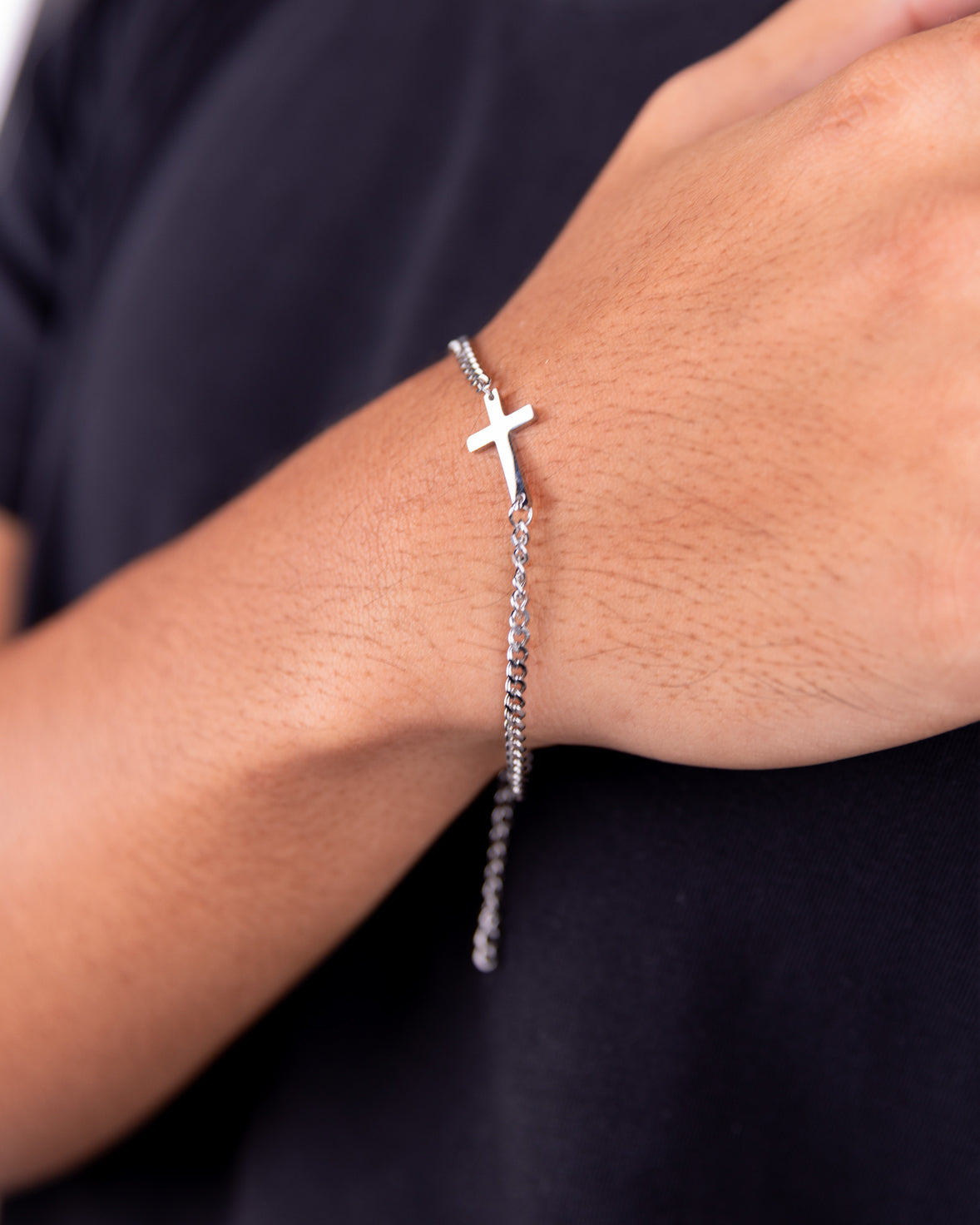 Redefined Cross Chain Bracelet